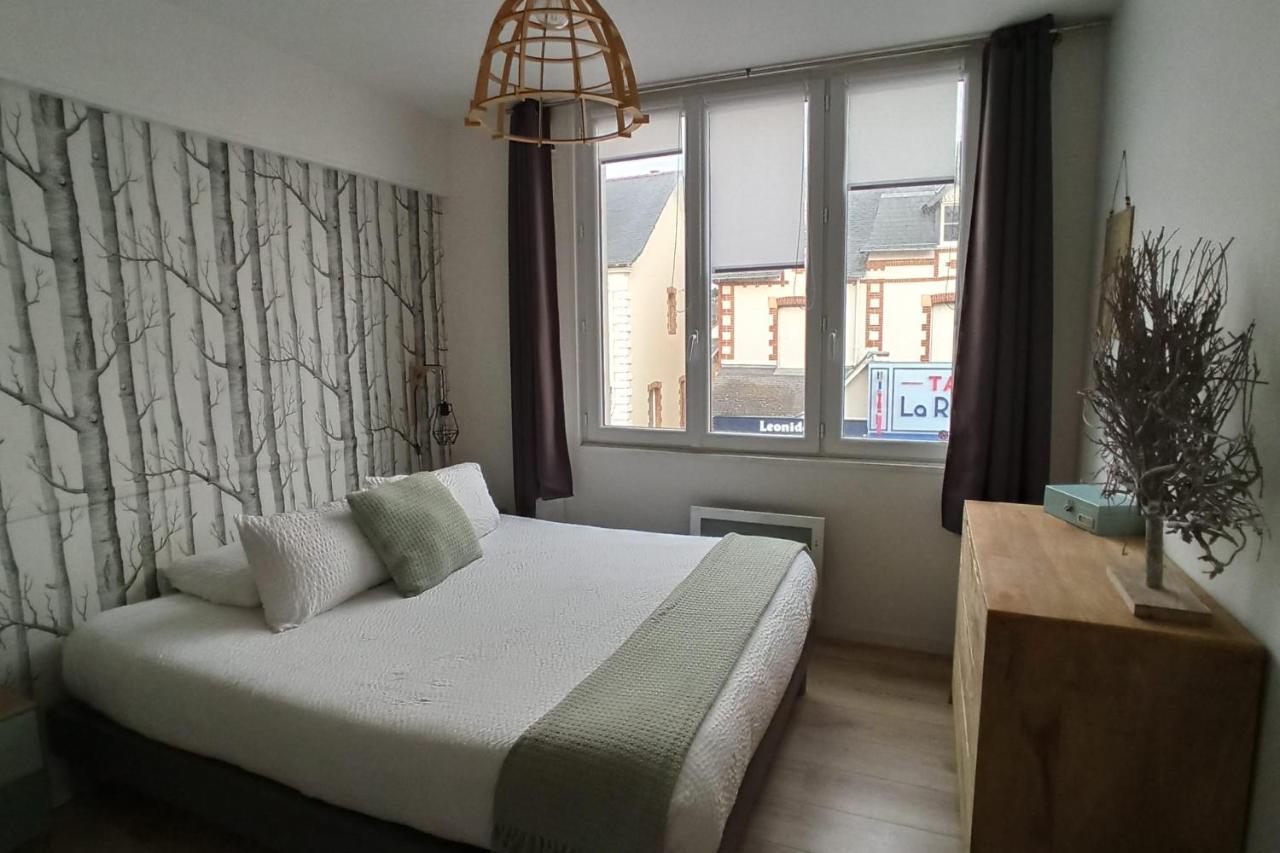 Appartement Modern 10 Minutes From The